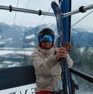 Meet your Posher, Bev